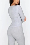 tight long sleeve t shirt